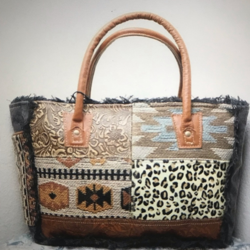 Myra Bag NWT
